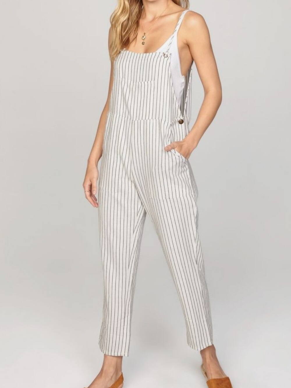 Amuse Society Linen-Blend Overalls - White with Black Pinstripe Cropped Small